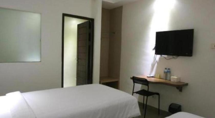 Hart Hotel Arjuna Mataram Kültér fotó
