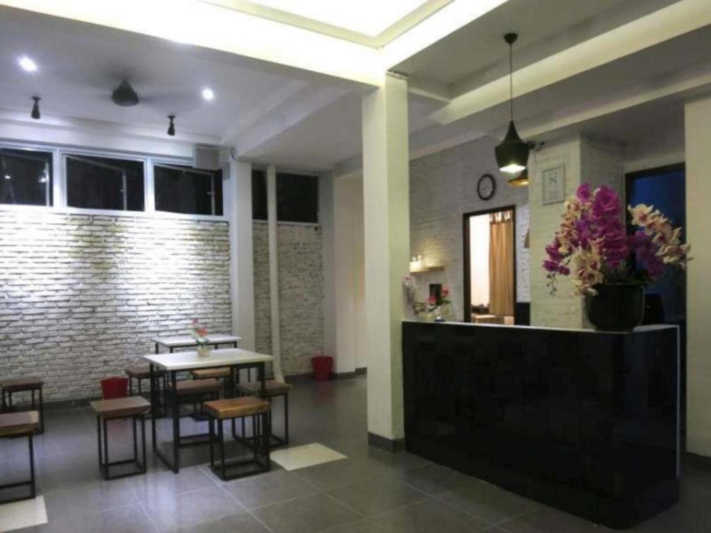 Hart Hotel Arjuna Mataram Kültér fotó