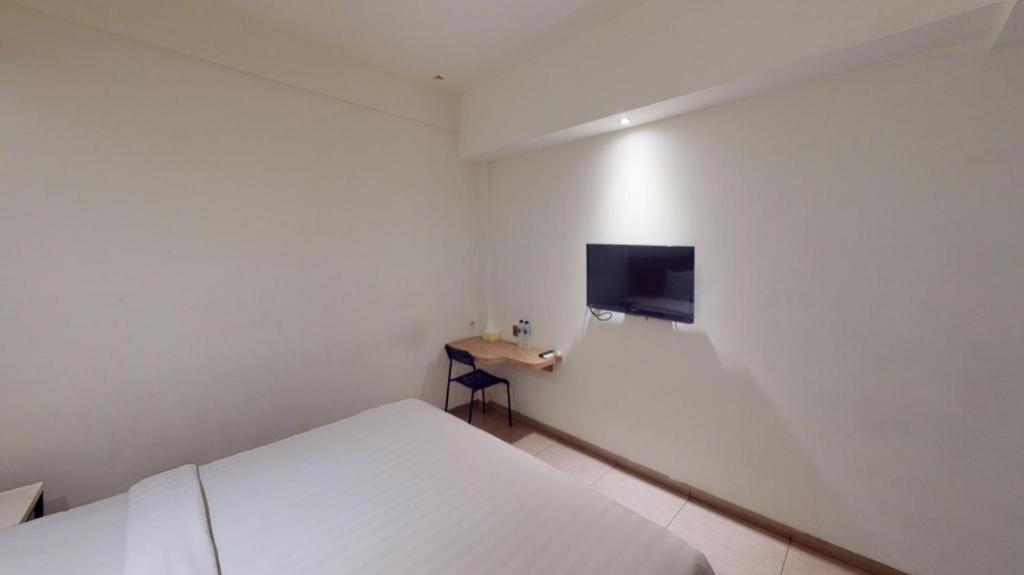 Hart Hotel Arjuna Mataram Kültér fotó