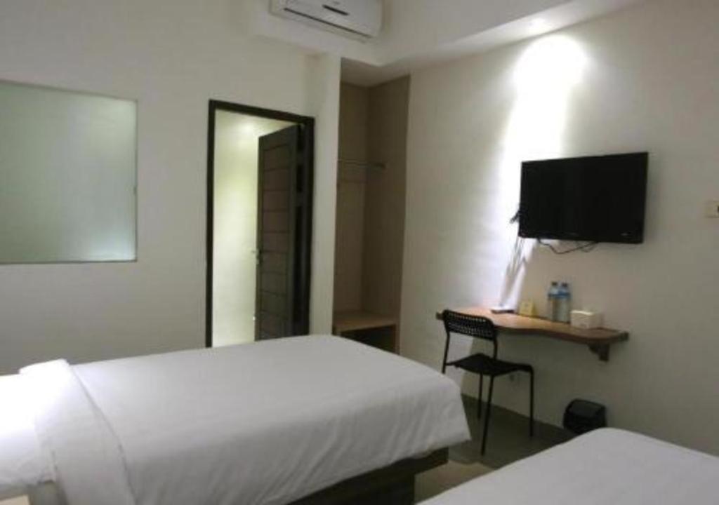 Hart Hotel Arjuna Mataram Kültér fotó